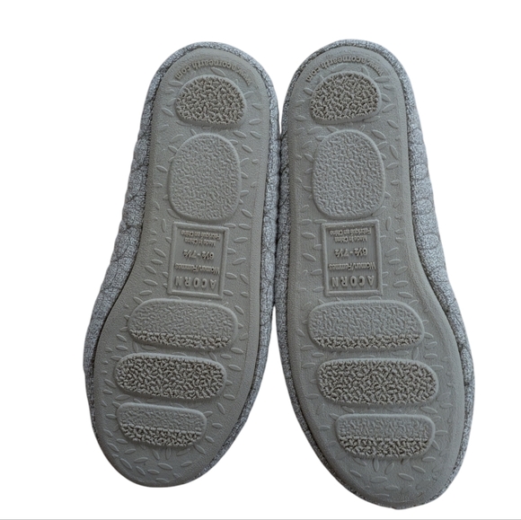 Acorn Tan Quilted Slippers Womens Size 6.5-7.5 - Picture 6 of 11